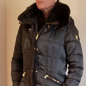 Vince Camuto puffer coat EUC